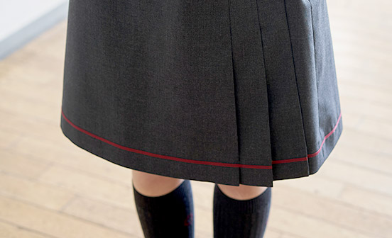 制服 | 学校生活 | 桜美林中学校・高等学校 制服 | 学校生活 | 桜美林中学校・高等学校